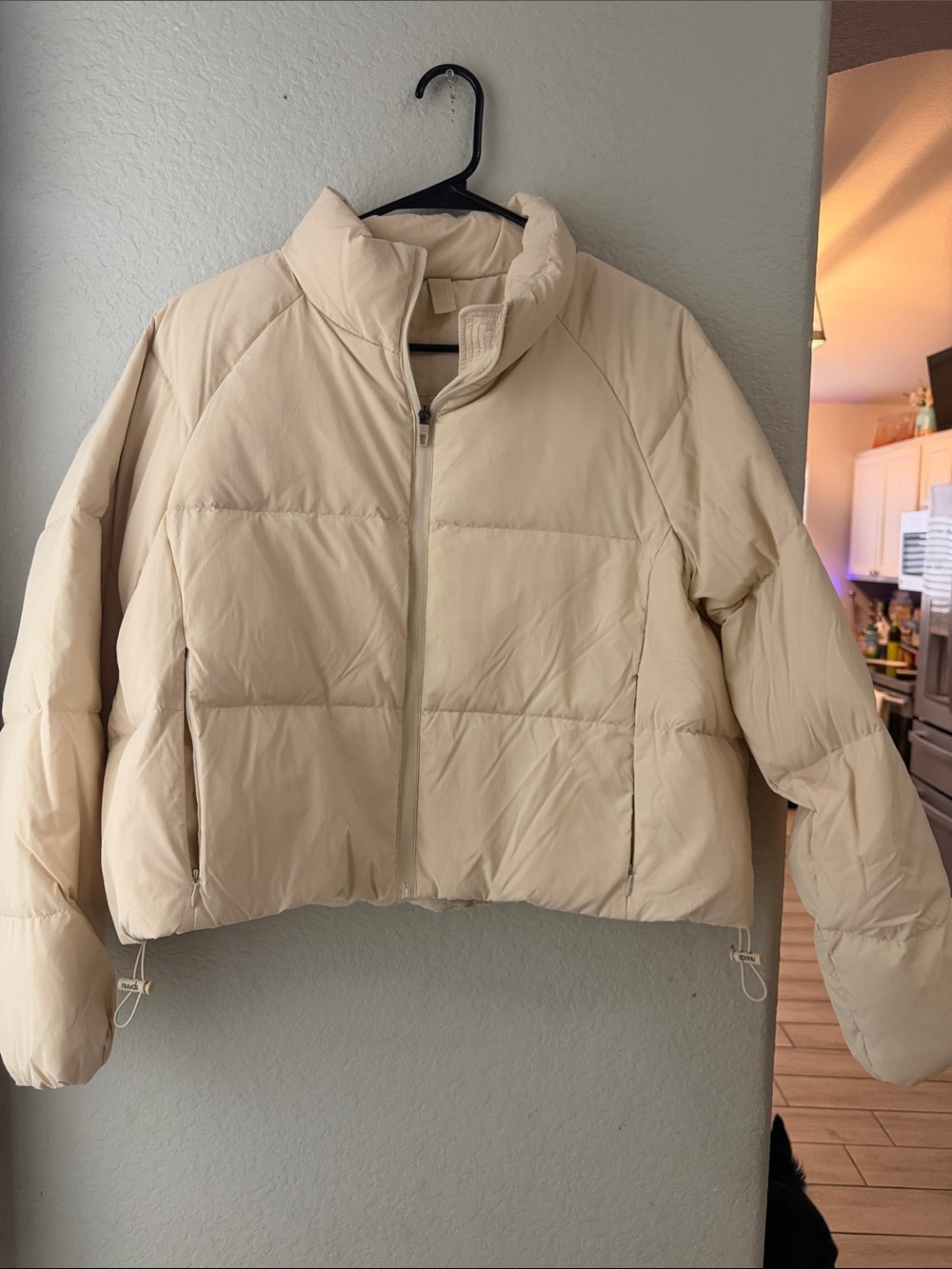 nuuds Cream Short Puffer Jacket with High Collar